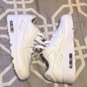 Little Boy White Nike Air Max